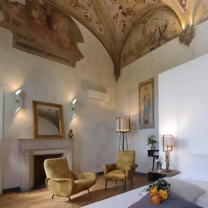 **** Hotel Lungarno Vespucci 50 Italy